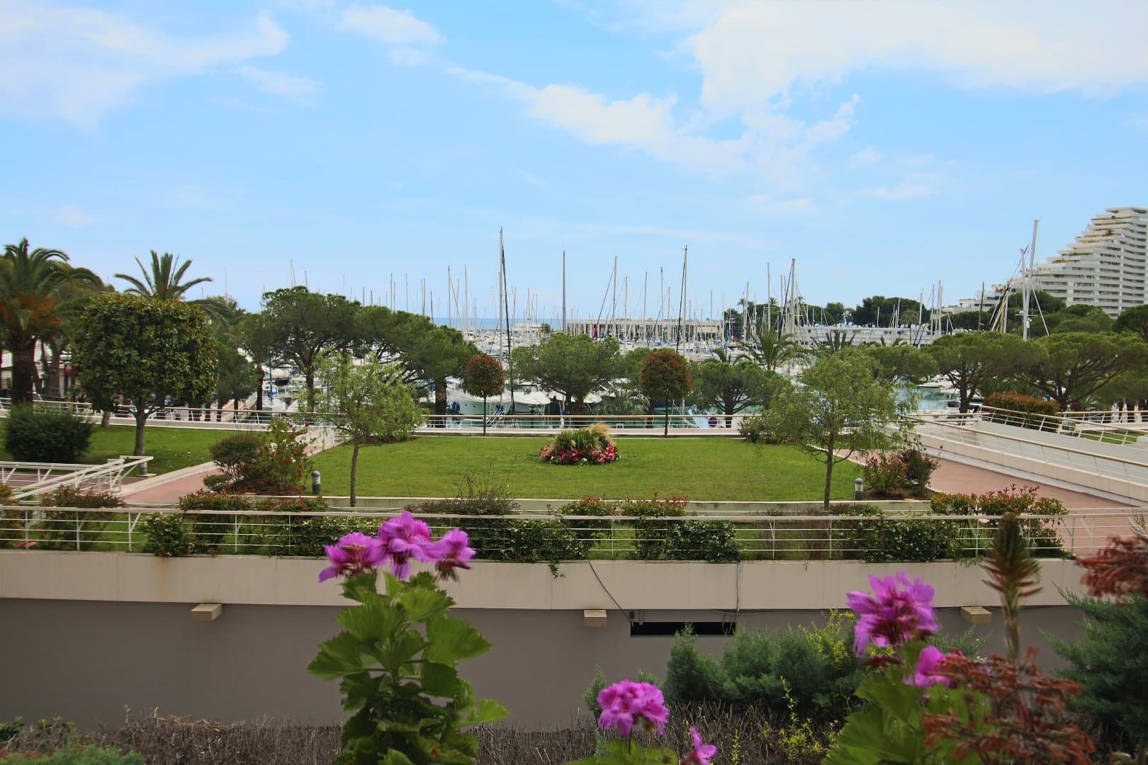 Appartement 3 pièces 73 m2 vue mer et port 
