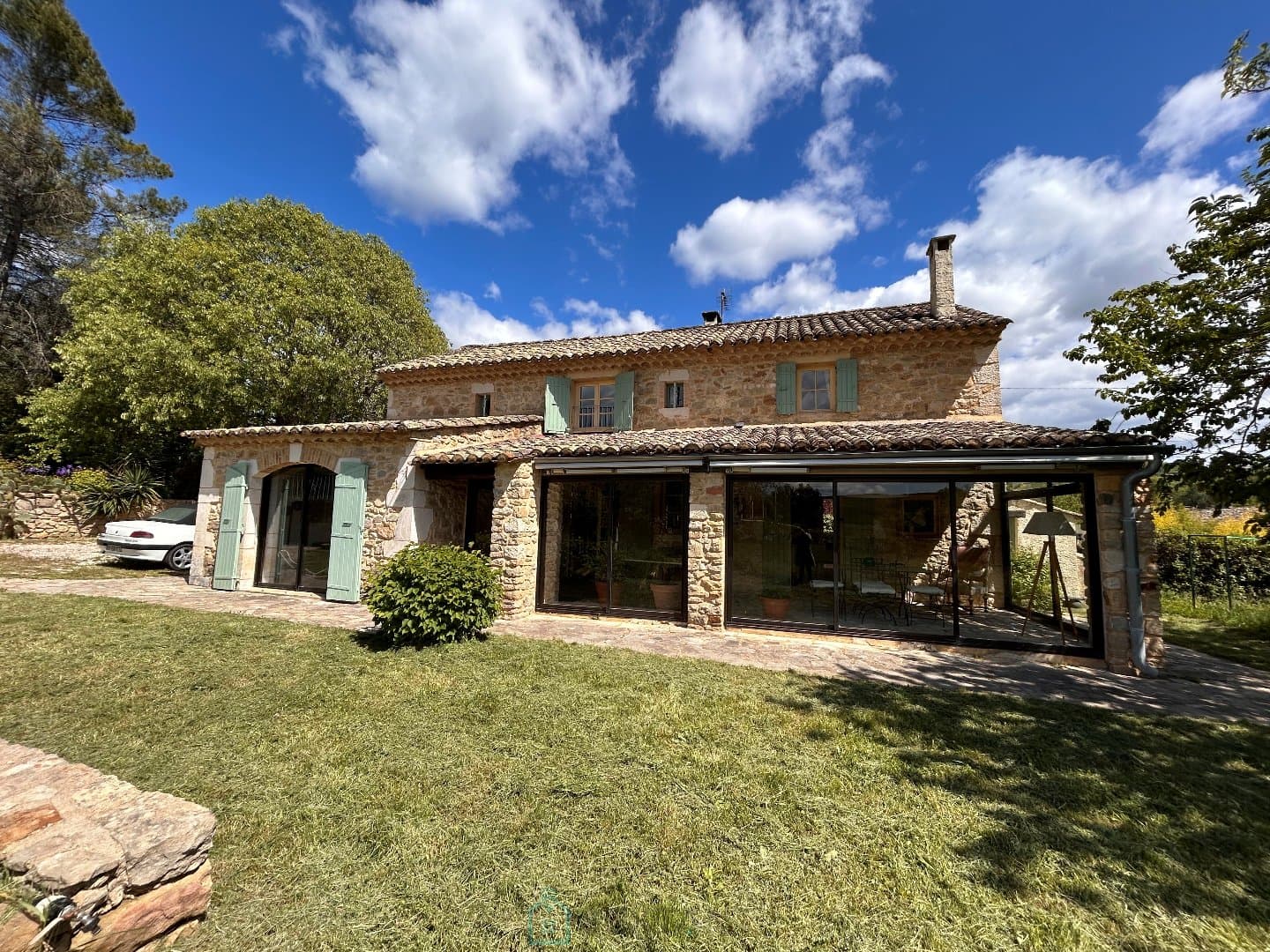 Maison en pierre - Goudargues