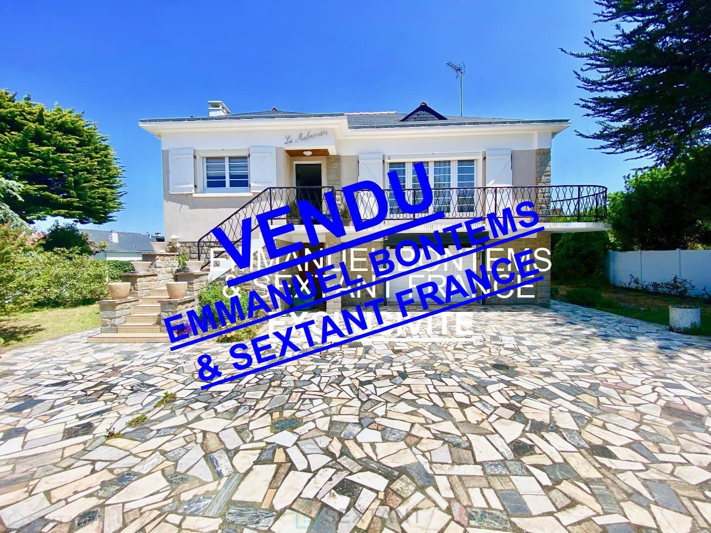 Belle Villa de 140m2 à fort potentiel et à quelques mètres du front de mer