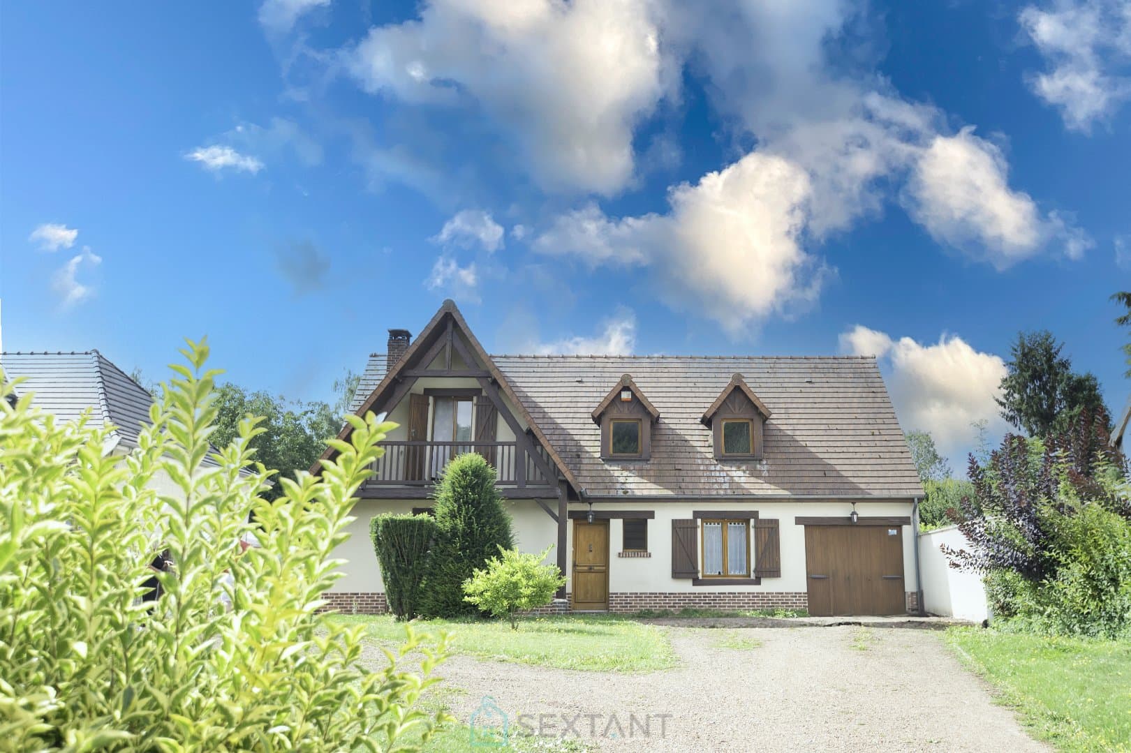 SUPERBE MAISON FAMILIALE AVEC AUTONOMIE DE PLAIN-PIED