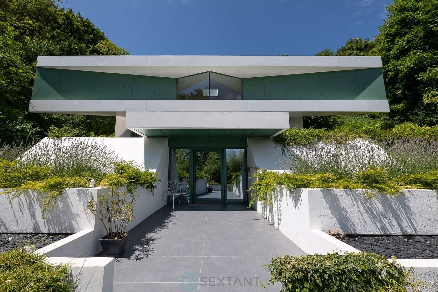 Un panorama exceptionnel sur la Seine et la nature environnante.