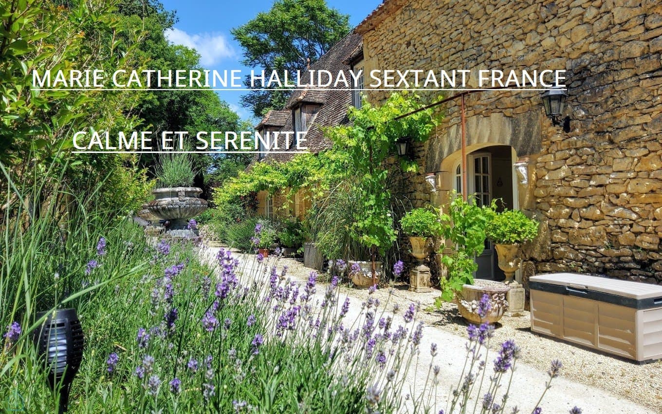 SPECTACULAIRE CHARTREUSE ET SES TROIS MAISONS DE TOUTE BEAUTE !