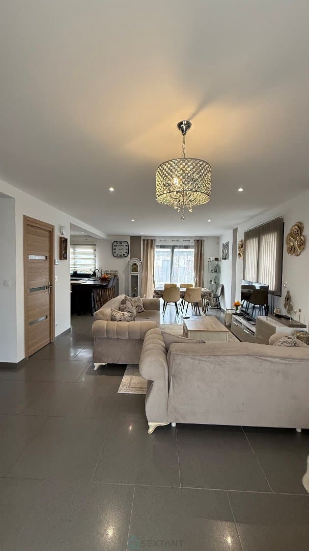 Superbe maison contemporaine de 2019 – Secteur recherché 